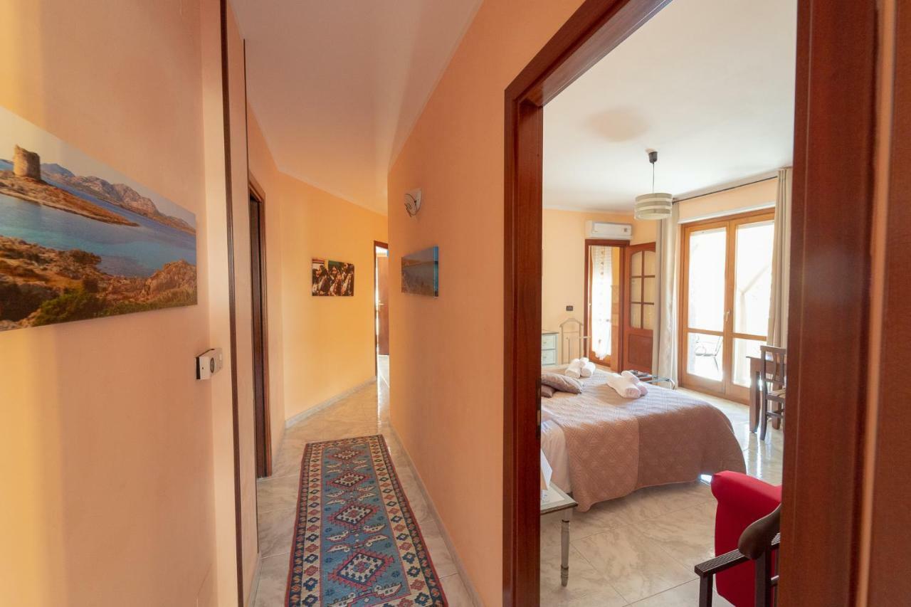 La Rosa - Elegant Rooms Sassari Exterior foto