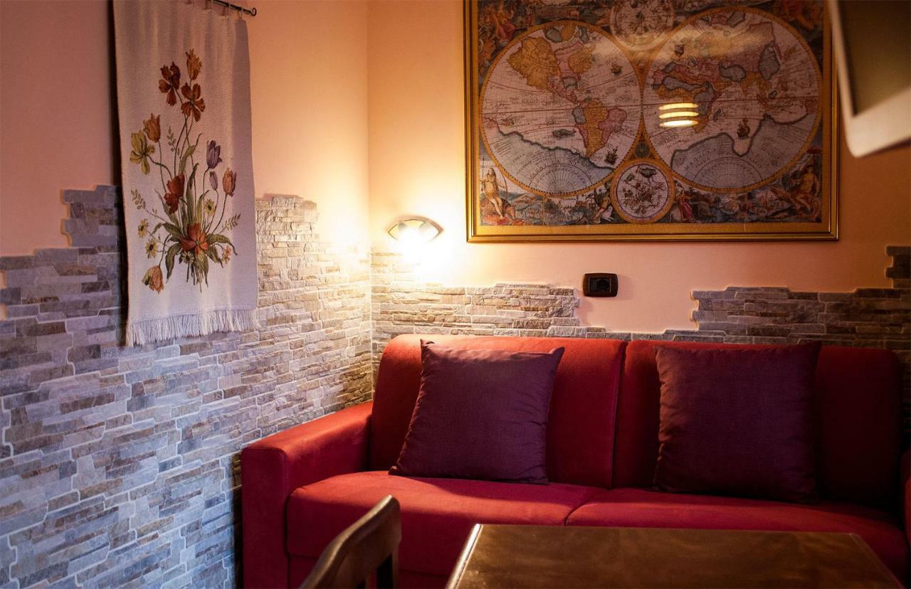 La Rosa - Elegant Rooms Sassari Exterior foto